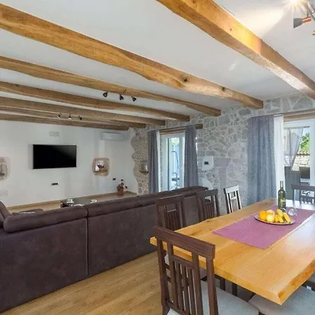 Casa Arsini Comfortable Дом отдыха *